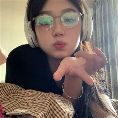 21世纪了皇后贵妃别打了